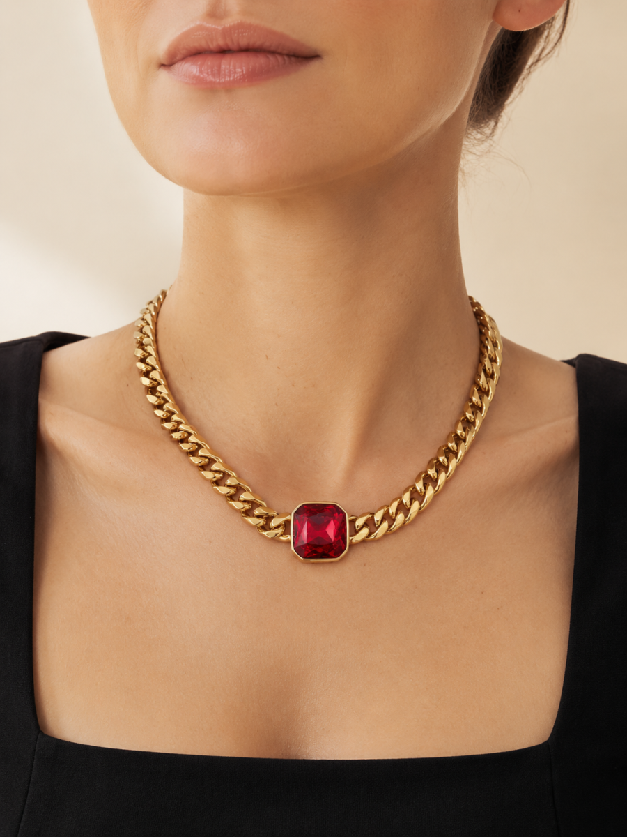 Eternos Acessórios - Colar Gargantilha Feminino Dourado Aço Inox 316L Pedra Vermelho Rubi Regulável