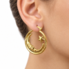 Eternos Acessórios - Brinco Feminino Aço Inox 316L Dourado Argola Lua e Estrela Eternos Acessórios - Brinco Feminino Aço Inox 316L Dourado Argola Lua e Estrela
